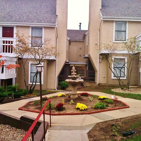 Affordable Suites Of America Grand Rapids Kentwood Exterior foto